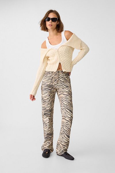 Stradivarius Beige Women Jeans Styles Prices Trendyol
