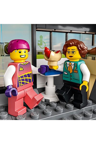 TOYFEST City Express Passenger Train 60337 Multi-Piece Building Toy