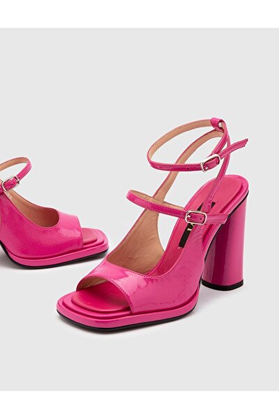 İLVİ Naretha Genuine Patent Leather Women's Fuchsia Heeled Sandals