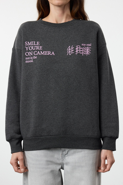 Trendyol Collection Crew Neck Fleece Knitted Sweatshirt - Dark Anthracite, Printed, Thick Inside - Twoaw22Sw1957