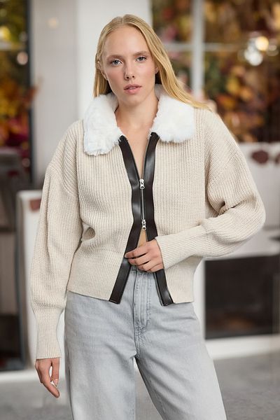 Trendyol Collection Ζακέτα με φερμουάρ - Λεπτομέρεια από πέτρινη γούνα, TWOAW25HI00186