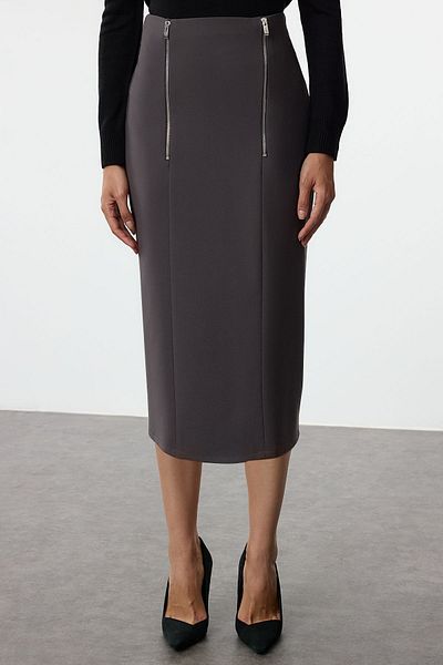 Trendyol Collection Antracitový přední zip Detailní tkaná sukně střední délky TWOAW25ET00022