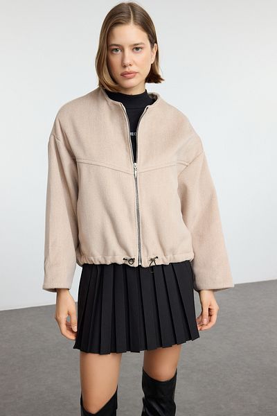 Trendyol Collection Μπεζ Oversize Puffer Stamp Coat - Αποσπώμενη κουκούλα, TWOAW25MO00139