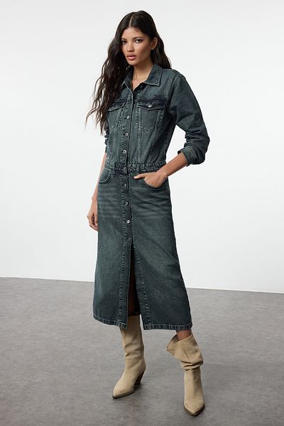 Trendyol Collection Tmavě modré midi džínové košilové šaty Twoaw25El00488