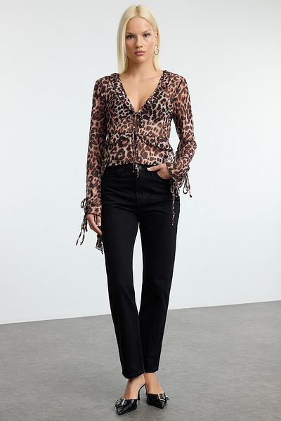 Trendyol Collection Gerade Passform Schwarz Gewebte Hose - TWOAW25PL00100