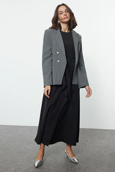 Trendyol Modest Rochie neagră fără mâneci cu centură - Detaliu în față TCTAW25EB00088