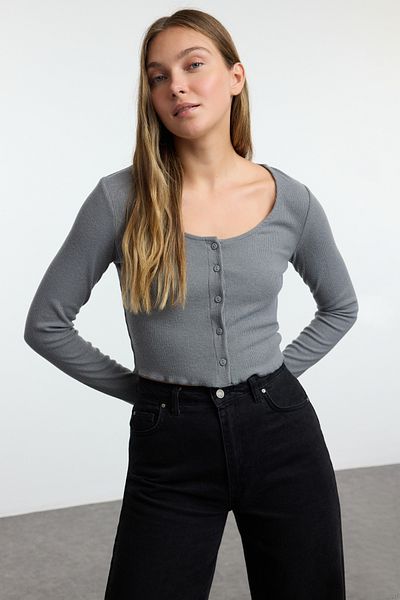 Trendyol Collection Ευέλικτη Γκρι Πλεκτή Μπλούζα - Γιακάς Πισίνας, Εφαρμοσμένη Twoaw25Bz00231