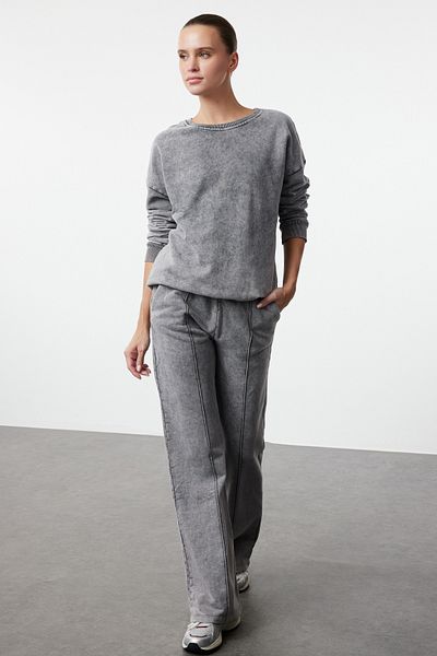 Trendyol Collection Rugalmas, kötött melegítőnadrág - antracit mosott, spanyol szárú, széles szárú TWOAW25EA00042