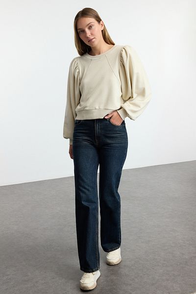 Trendyol Collection Pletená mikina s balonovým rukávem – Stone Thick, Regular Fit TWOAW25sw00186