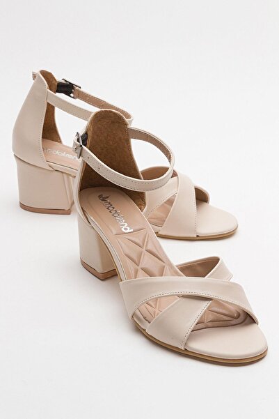 Ccway Дамски сандали на ток с кръстосани презрамки SKIN SKIN