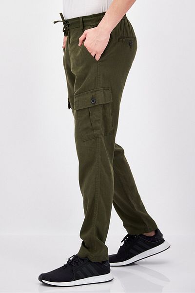 Threadbare Men Regular Fit Solid Cargo Pants, Army Green