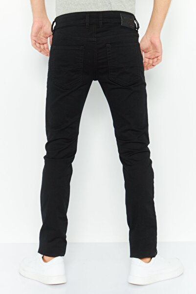Diesel Men Sleenker Skinny Slim Fit Plain Stretchable Jeans, Black