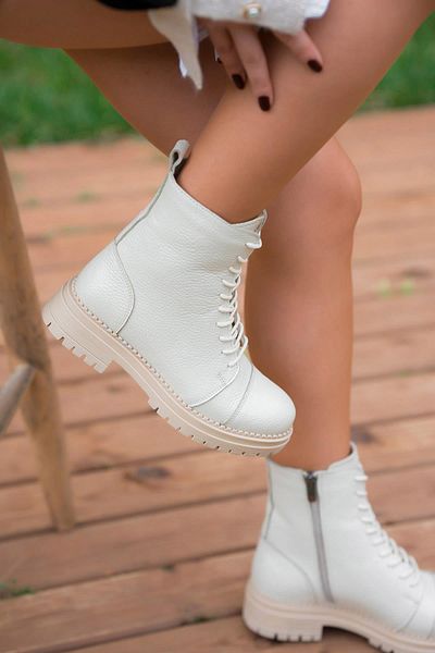 Parponi Roy Lace-Up Women's Genuine Leather Boots Ecru