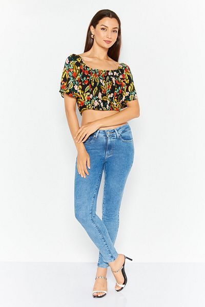 Jessica Simpson Women Sqaure Neck Short Sleeves Floral Print Blouse, Black Combo