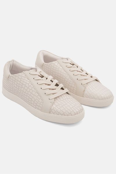 Katy Perry Women Medium The Rizzo Lace Up Casual Shoes, Ivory
