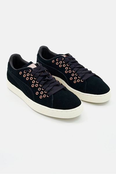 Puma Women Brand Logo Lace Up Sport Shoes, Black