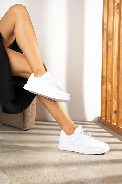 Evojean حذاء رياضي أبيض للجنسين - حذاء رياضي كاجوال، مريح ومريح