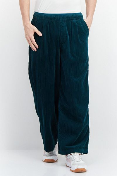 Puma Men Sportswear Fit Wide Keg Outdoor Pants, Green