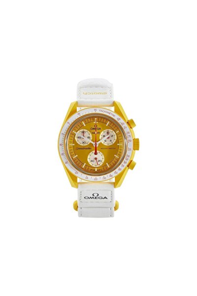 Watch A sophisticated wristwatch that combines elegance and precision