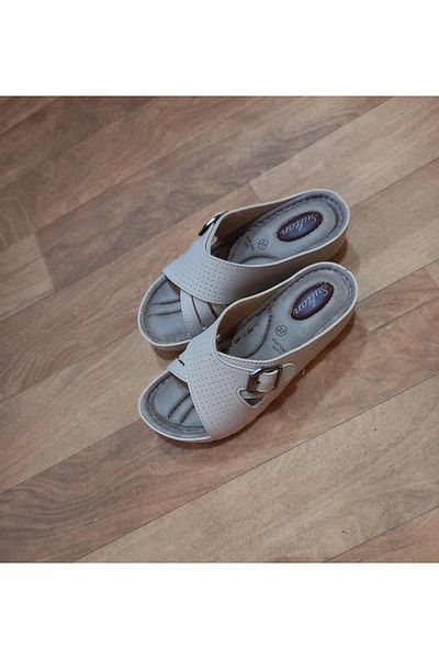 Sultan Apella Women's Cream Color Sultan Orthopedic Soft Sole Daily Stylish Slippers.
