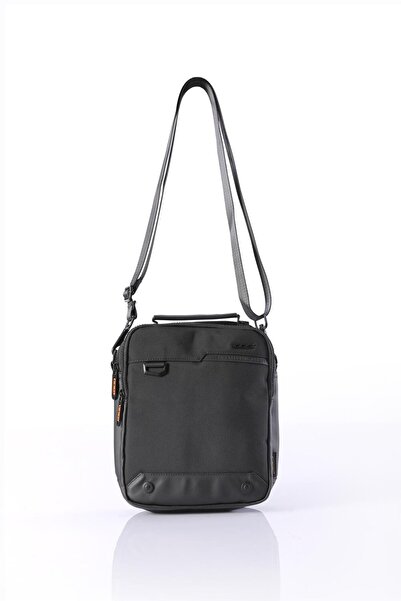 ÇÇS 31248 TABLET BÖLMELİ ÇAPRAZ POSTACI ÇANTA