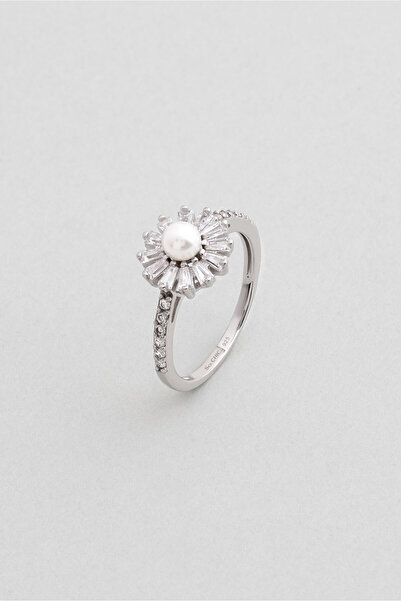 So CHIC... İnci Çiçeği 18 Ayar Beyaz Altın Kaplama Gümüş Yüzük