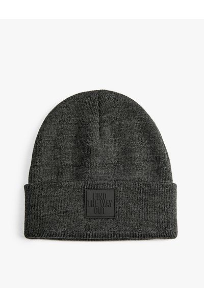 Koton Basic Beret Slogan Label Printed Folding Detail