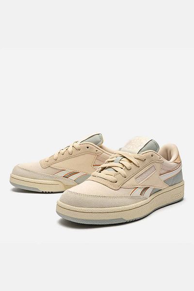 Reebok حذاء Canvans الرياضي الكاجوال للسيدات