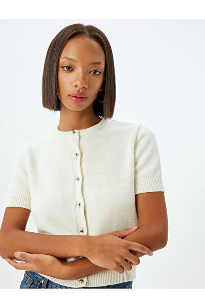 Koton Πλεκτά Ζακέτα με κοντό μανίκι Crew λαιμόκοψη με μεταλλικά κουμπιά Slim Fit