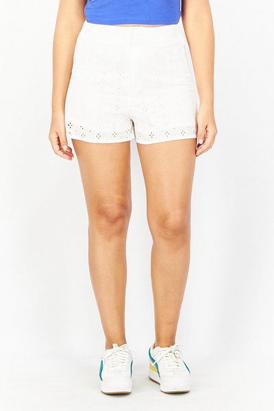 Don't Call Me Jennyfer Women Pull On Textured Basic Shorts, White