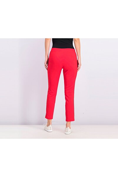 Tchibo Women Regular Fit Plain Capri Pants, Red Combo