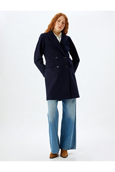 Koton Dvouřadý střih s dlouhým razítkem - kapsa na knoflíky