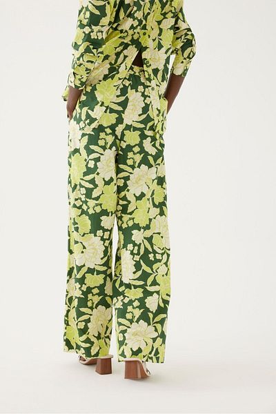 Exquise Green Floral Patterned Pants