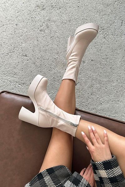 STRASWANS Balli Women's Platform Heel Stretch Boots Beige