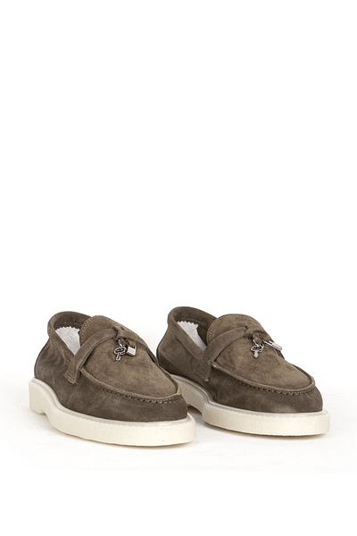 Dericlub Loafer de damă din piele de căprioară kaki - cu ciucuri, masculin 2502