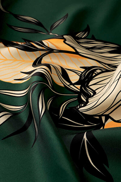 Bursa İpek Μεταξωτό μαντίλι με σχέδιο Emerald Çağla