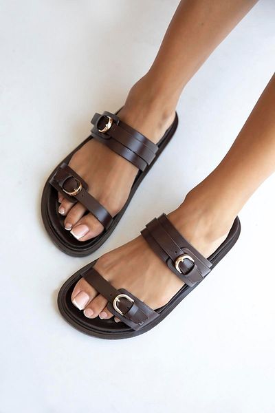 STRASWANS Sunday Brown Buckle Daily Comfort Women's Slippers