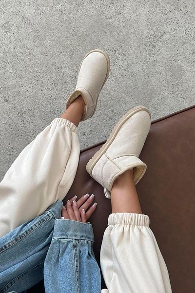 STRASWANS Asia Women's Furry Thick Sole Suede Half Boots Beige
