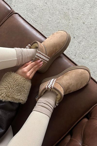 STRASWANS Rosso Women's Furry Thick Sole Suede Ankle Boots Mink