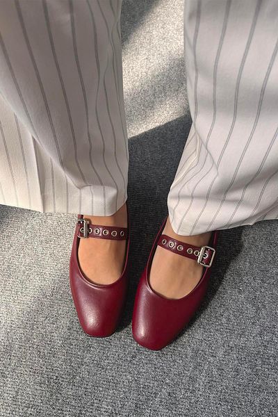 STRASWANS Jules Curea Femei Detaliu Piele Balerina Balerina Rosie Claret