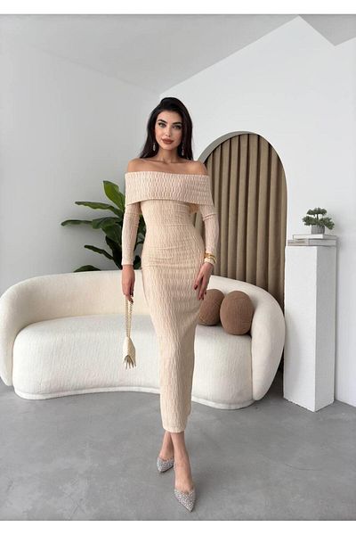 conconmoda Μακρύ φόρεμα με γιακά Madonna