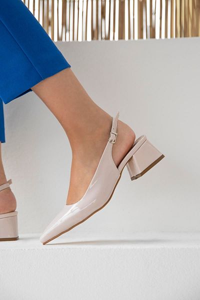 STRASWANS Hanna Women's Heeled Patent Leather Shoes Beige
