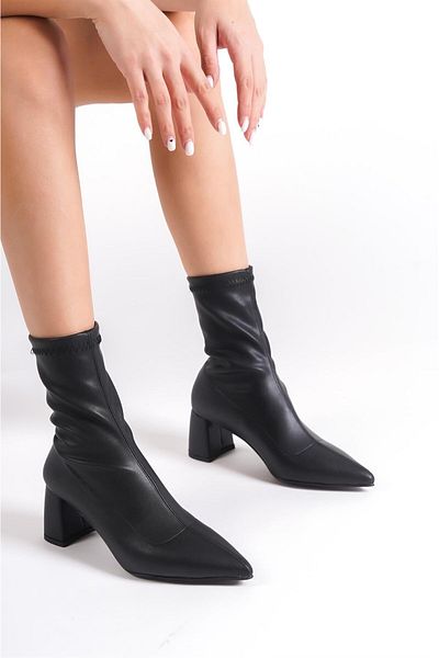 Bak Store Cizme de damă cu toc elastic din piele neagră