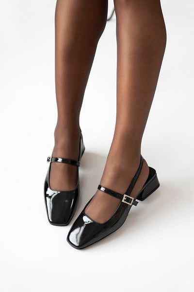 STRASWANS Lita Black Patent Leather Women's Heeled Shoes