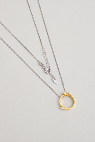 So CHIC... Asimetrik Ö Harfi 18 Ayar Beyaz ve Sarı Altın Kaplama 45 Cm Gümüş Harfli Kolye