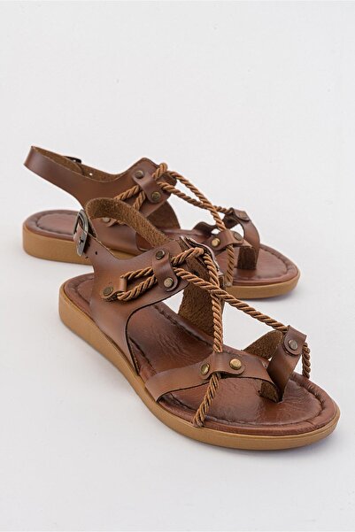 Ccway صندل نسائي من نوع فليب فلوب من Halatlı بلون تان