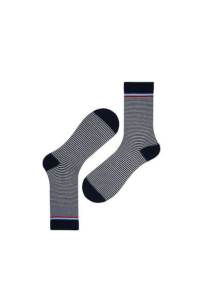 The Socks Company Дамски чорапи с шарка в тъмносиньо-екрю 23kdcr272k