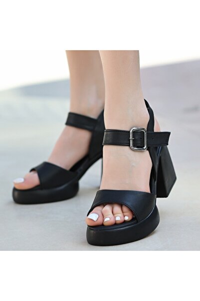 BESKAR Sody Black Heeled Sandals