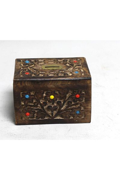 Otantik Çarşı 14x10x10 cm Wooden Piggy Bank with Lock and Beads