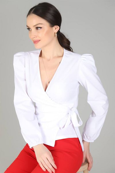 SWEETNESS Cămașă de damă, albă, model lycra, la două piept